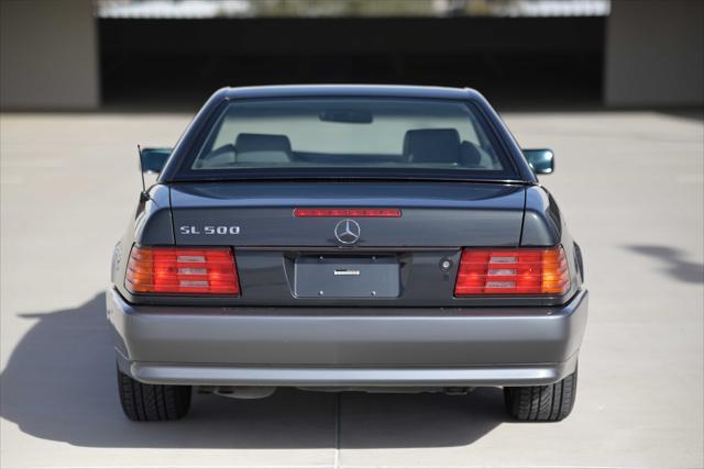 used 1995 Mercedes-Benz SL-Class car, priced at $15,888