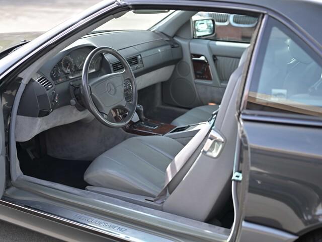 used 1995 Mercedes-Benz SL-Class car, priced at $15,888