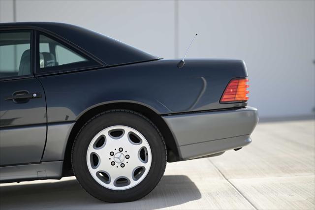used 1995 Mercedes-Benz SL-Class car, priced at $15,888