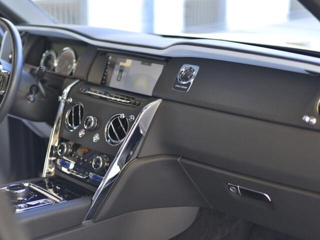 used 2021 Rolls-Royce Cullinan car, priced at $319,888