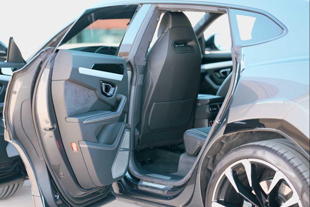 used 2020 Lamborghini Urus car, priced at $188,850