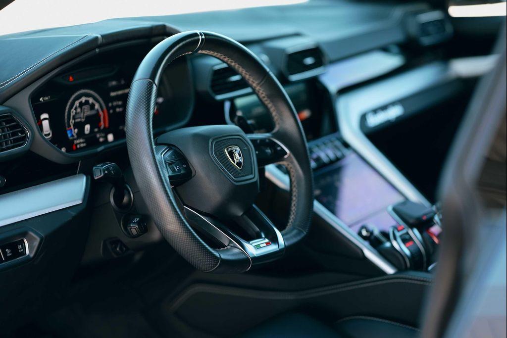 used 2020 Lamborghini Urus car, priced at $188,850