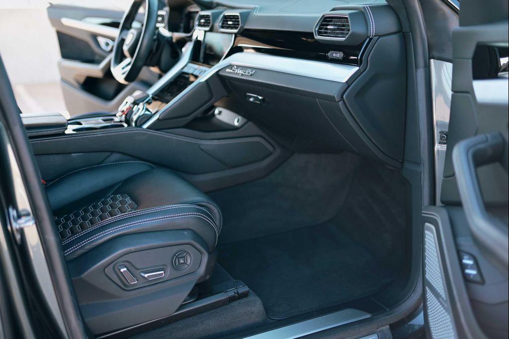 used 2020 Lamborghini Urus car, priced at $188,850