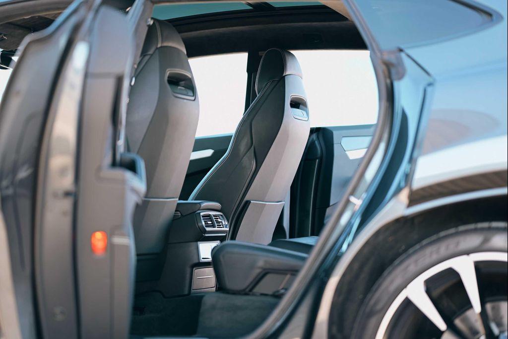 used 2020 Lamborghini Urus car, priced at $188,850