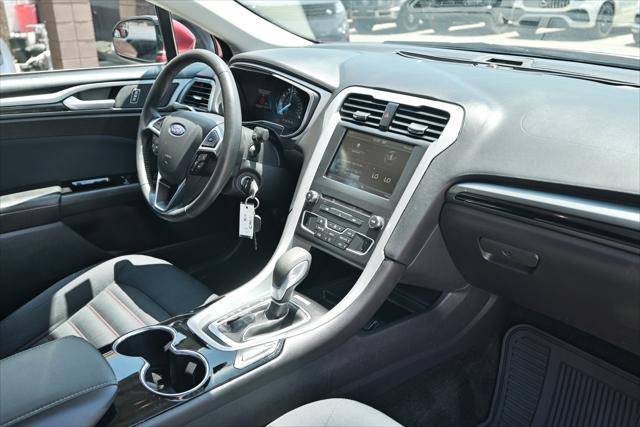 used 2016 Ford Fusion car