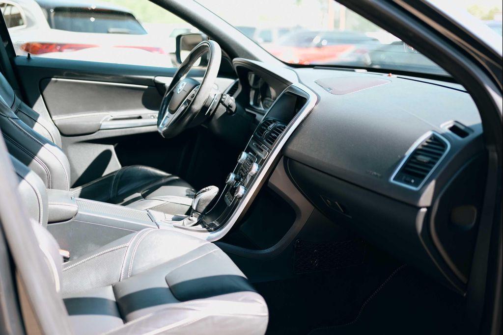 used 2016 Volvo XC60 car, priced at $20,750