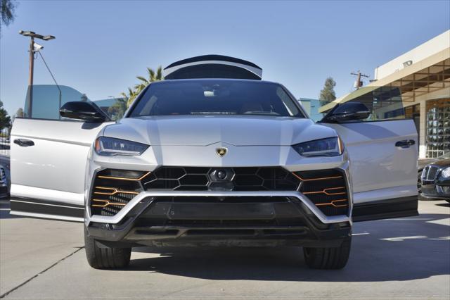 used 2019 Lamborghini Urus car