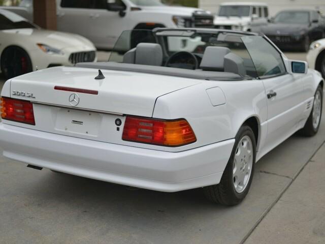 used 1991 Mercedes-Benz SL-Class car, priced at $12,555