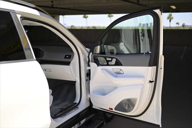 used 2024 Mercedes-Benz Maybach GLS 600 car, priced at $185,888