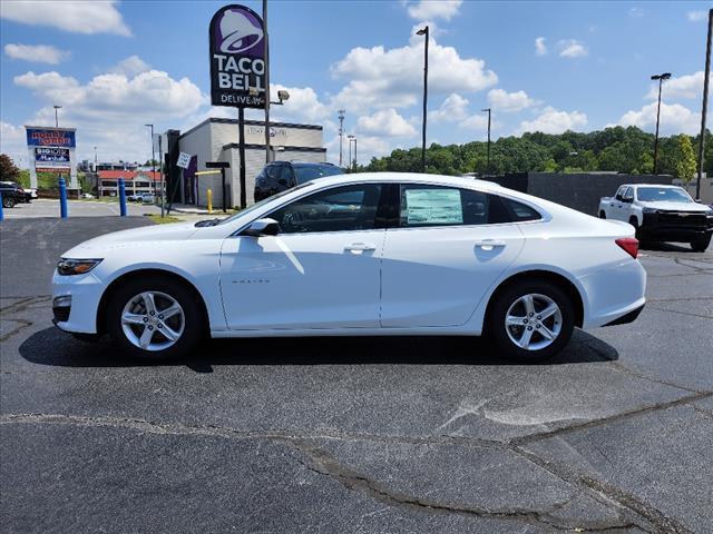 new 2025 Chevrolet Malibu car, priced at $26,282