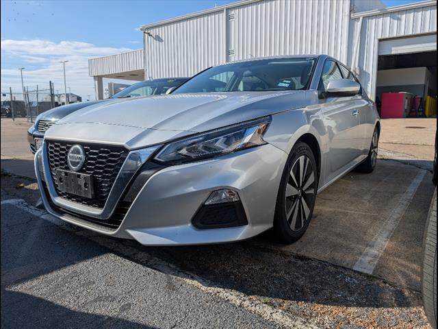 used 2022 Nissan Altima car, priced at $19,591