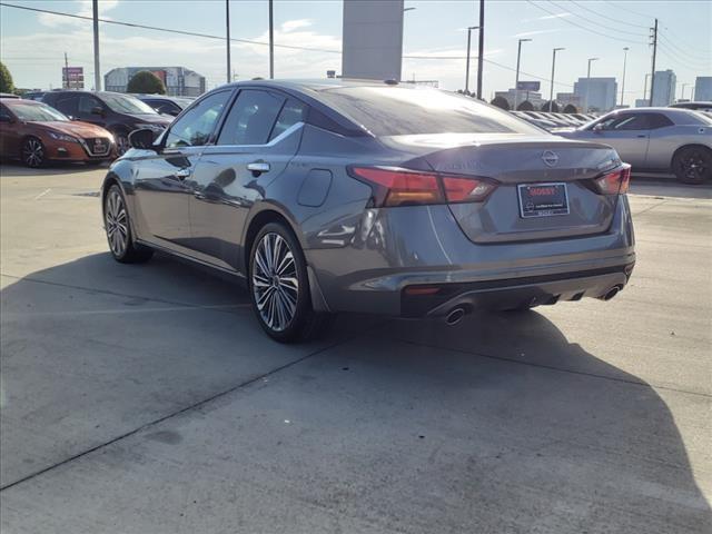 used 2024 Nissan Altima car, priced at $27,599