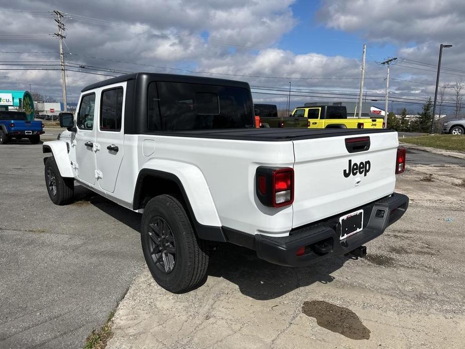 new 2024 Jeep Gladiator car, priced at $47,310