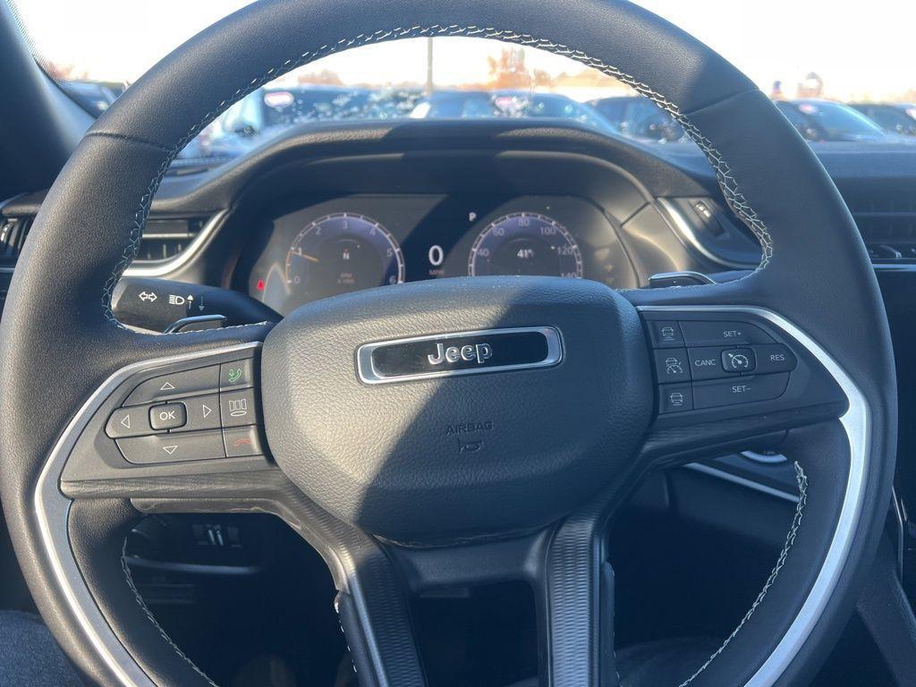 new 2025 Jeep Grand Cherokee L car, priced at $46,158