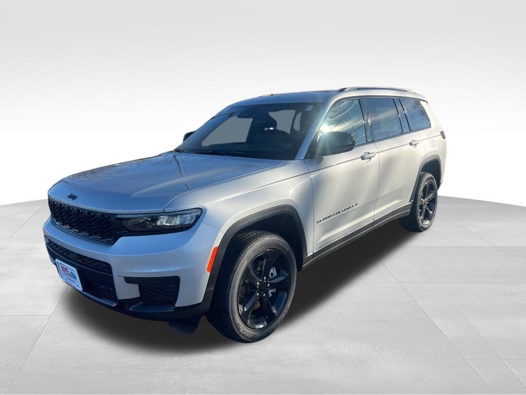 new 2025 Jeep Grand Cherokee L car, priced at $46,158
