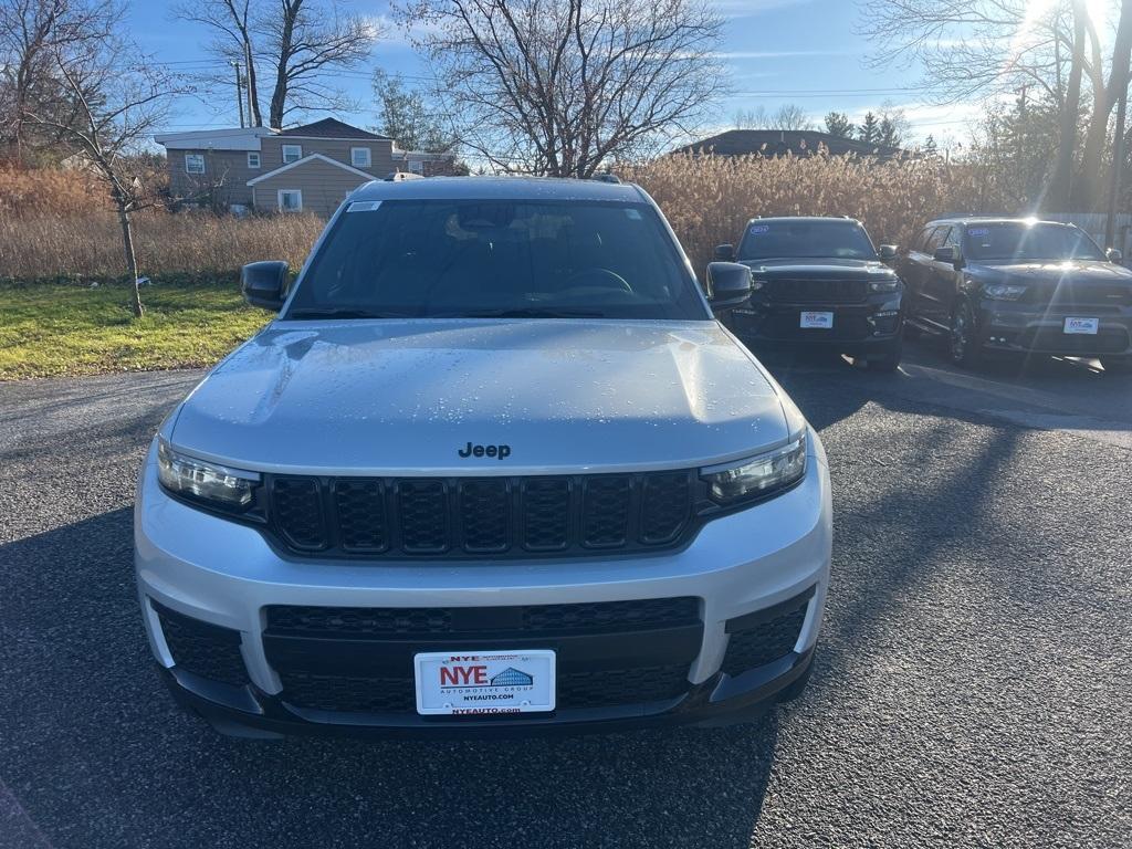 new 2025 Jeep Grand Cherokee L car, priced at $49,675