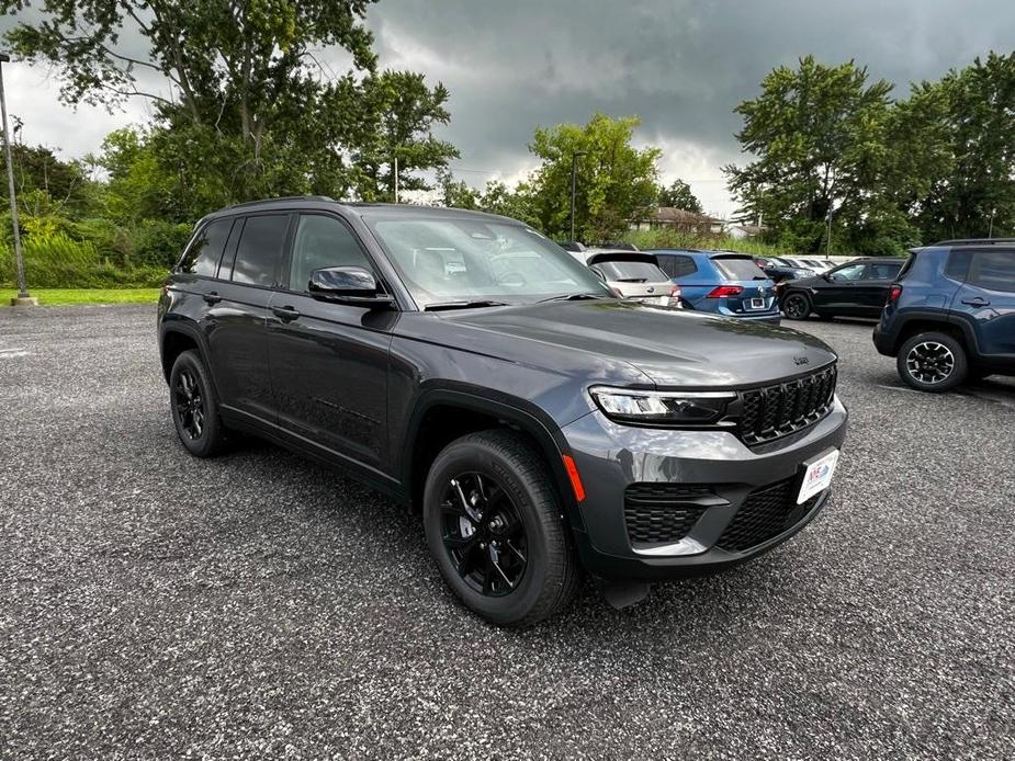 used 2024 Jeep Grand Cherokee car, priced at $45,698