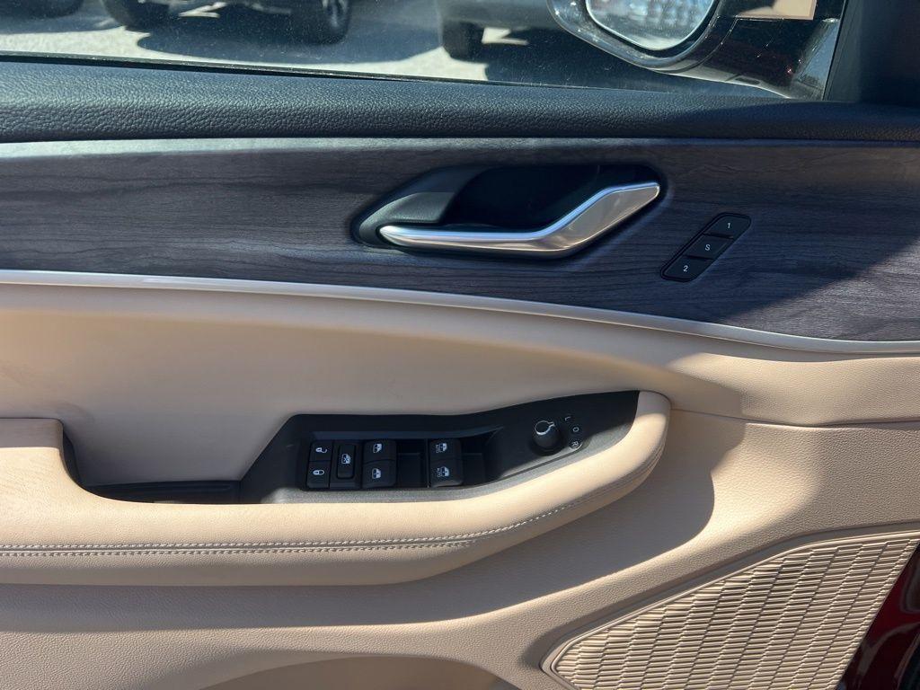 new 2025 Jeep Grand Cherokee car, priced at $49,088