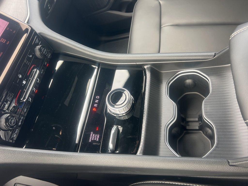 new 2025 Jeep Grand Cherokee L car, priced at $48,608