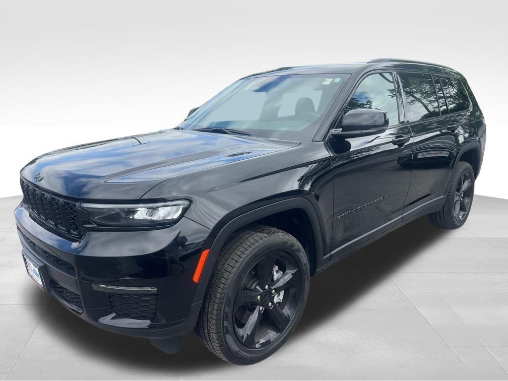 new 2025 Jeep Grand Cherokee L car, priced at $48,608