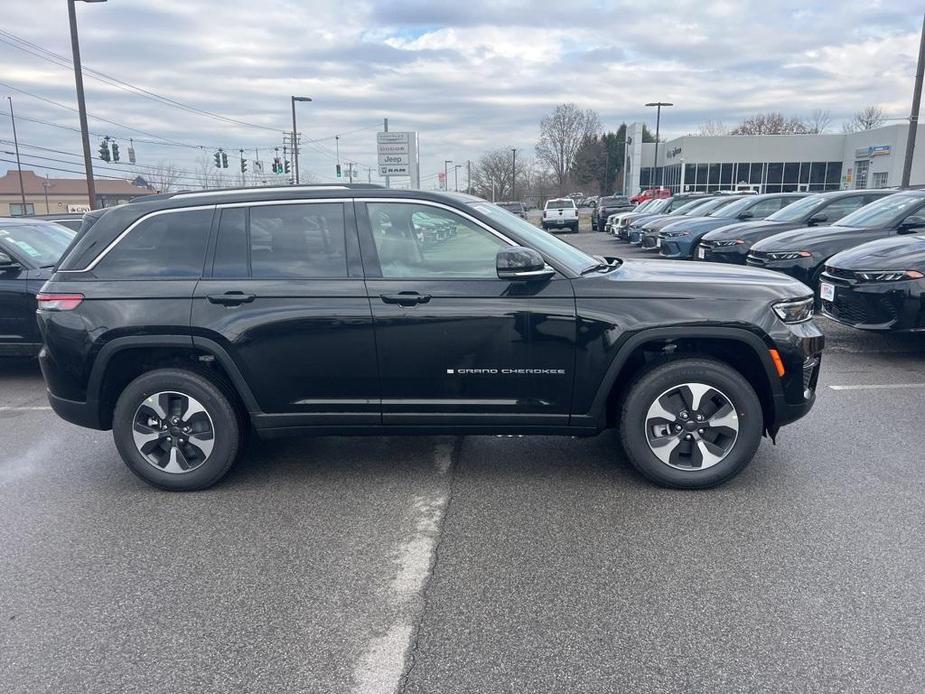 new 2024 Jeep Grand Cherokee 4xe car, priced at $47,919