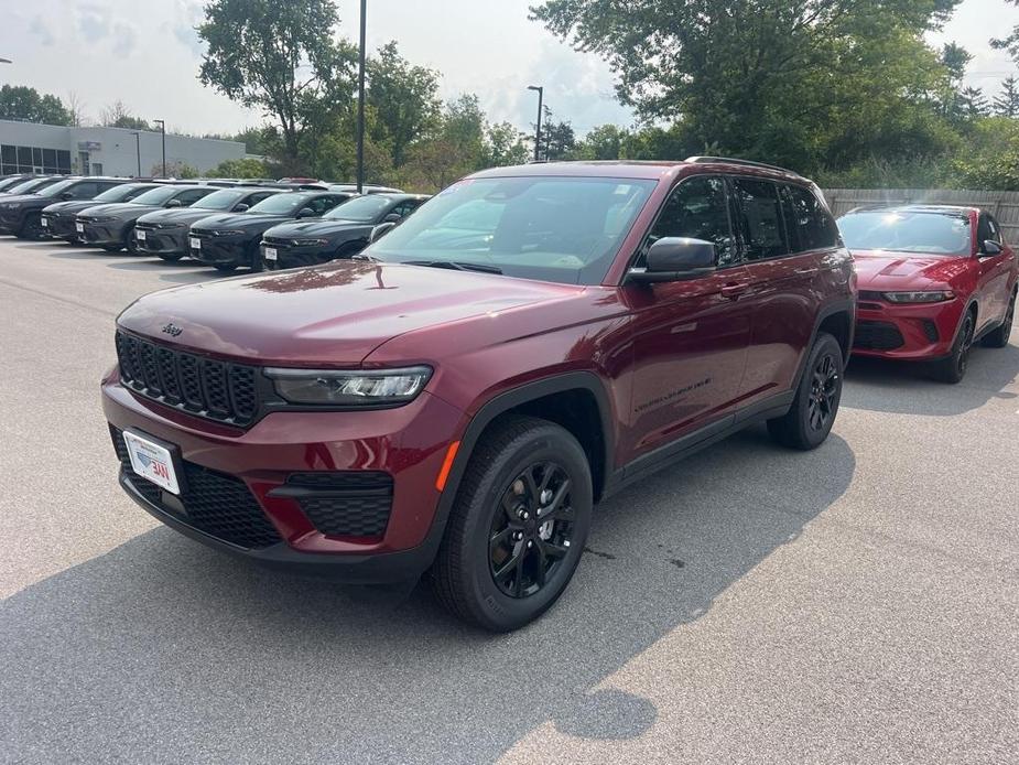 new 2024 Jeep Grand Cherokee car, priced at $46,025