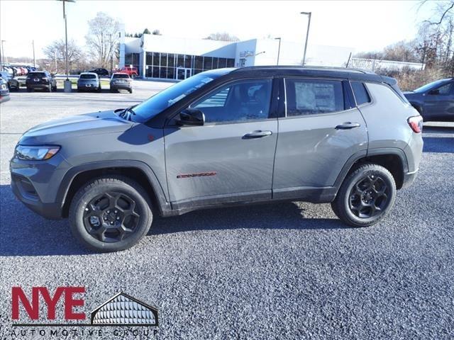 new 2024 Jeep Compass car, priced at $32,006