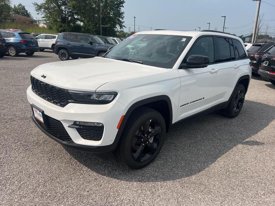 new 2024 Jeep Grand Cherokee car, priced at $54,360