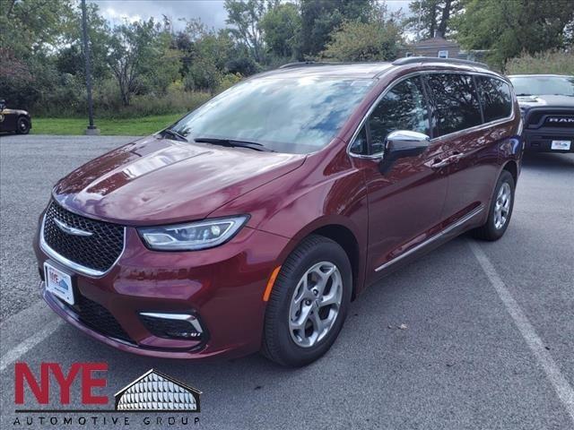 new 2023 Chrysler Pacifica Hybrid car, priced at $39,900