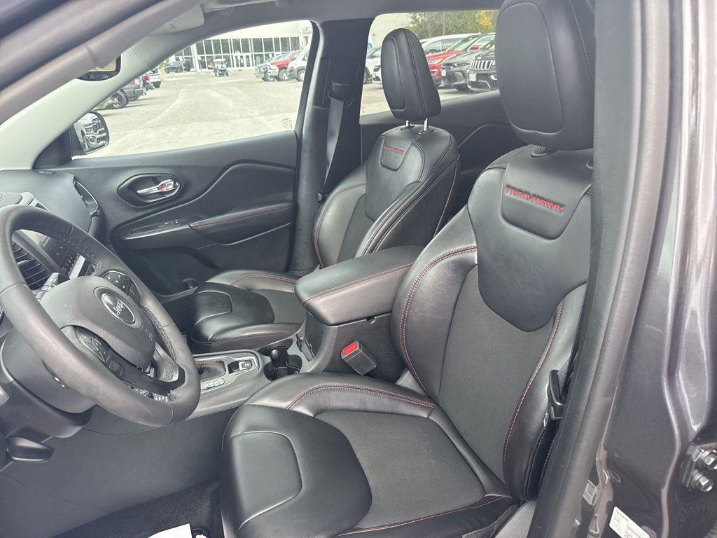 used 2022 Jeep Cherokee car, priced at $26,995