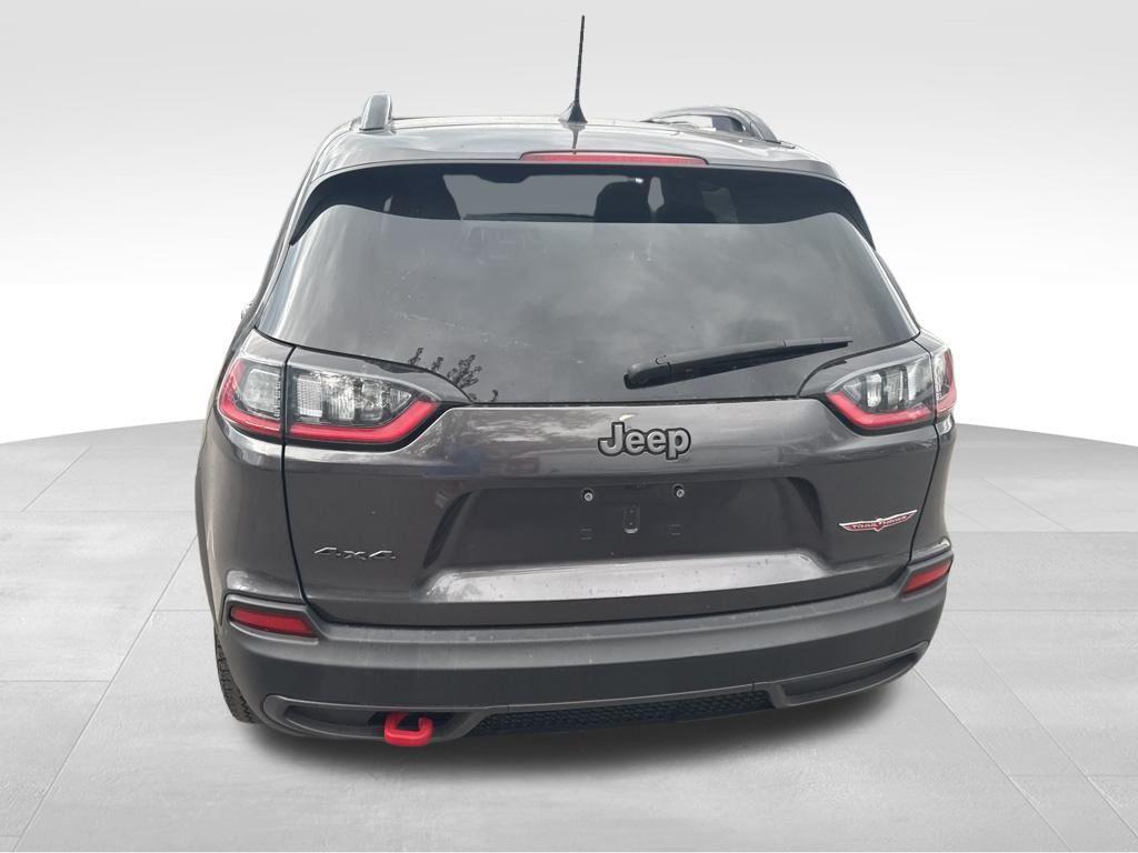 used 2022 Jeep Cherokee car, priced at $26,995