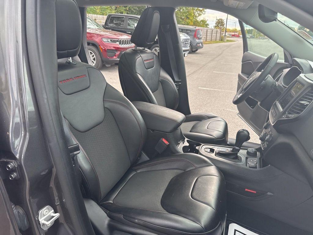 used 2022 Jeep Cherokee car, priced at $26,995