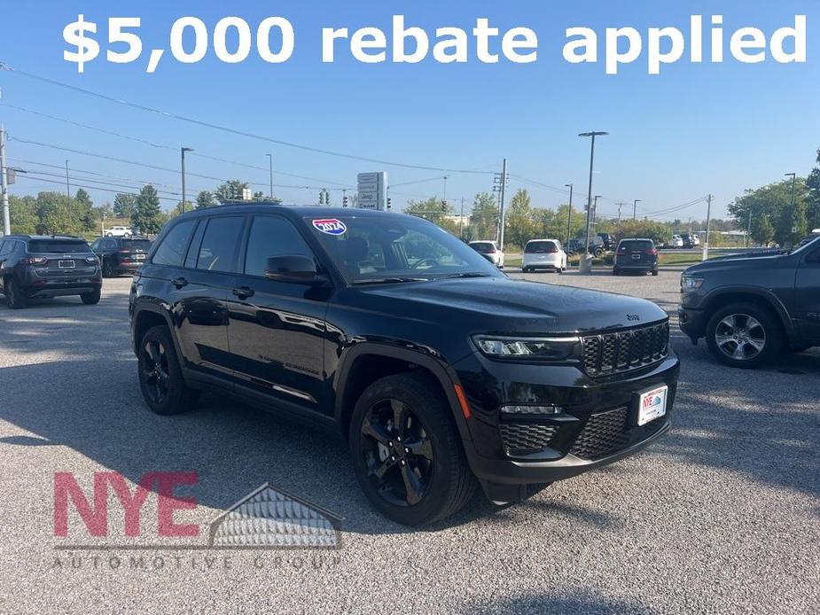 used 2024 Jeep Grand Cherokee car, priced at $45,494