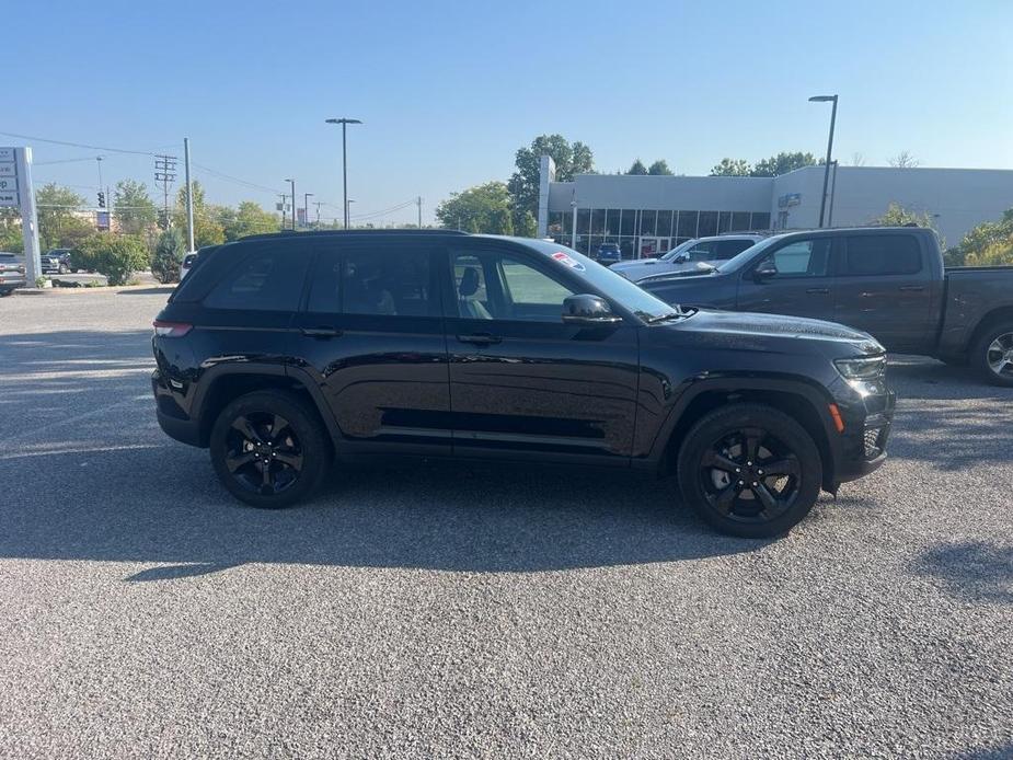 used 2024 Jeep Grand Cherokee car, priced at $45,494