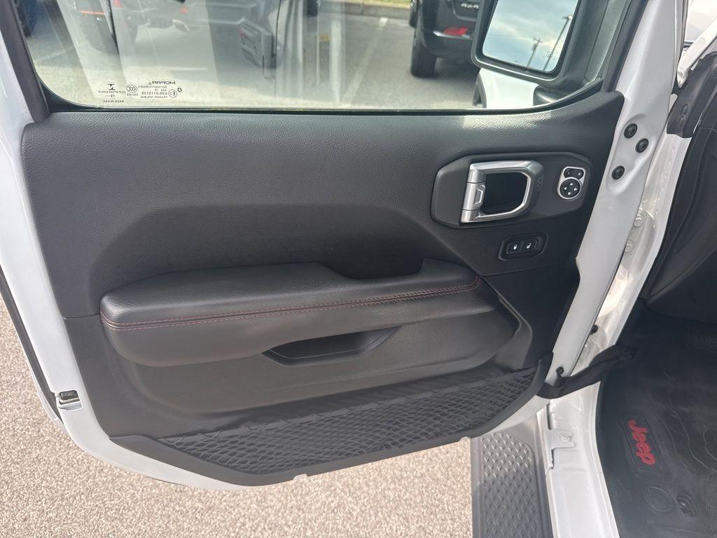 used 2020 Jeep Gladiator car, priced at $30,995