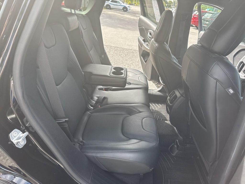 new 2020 Jeep Cherokee car, priced at $16,995