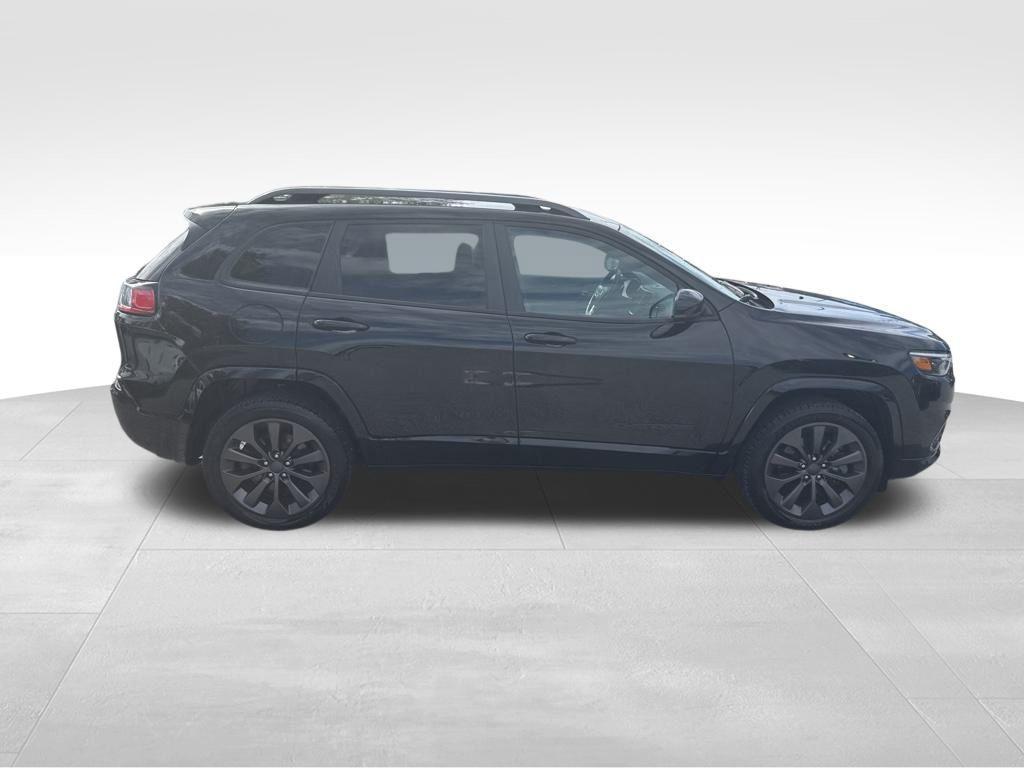 new 2020 Jeep Cherokee car, priced at $16,995