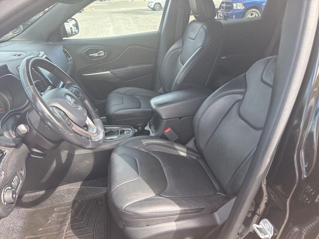 new 2020 Jeep Cherokee car, priced at $16,995