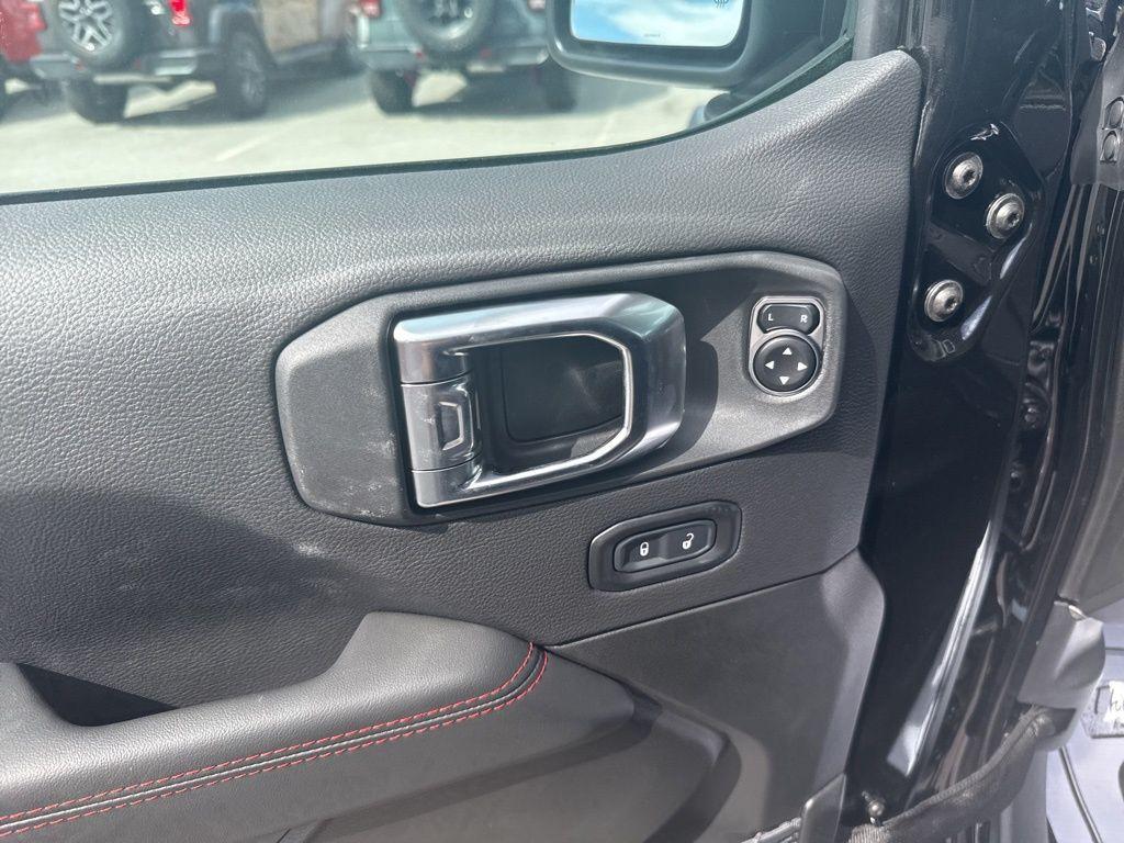 new 2025 Jeep Wrangler car, priced at $68,750