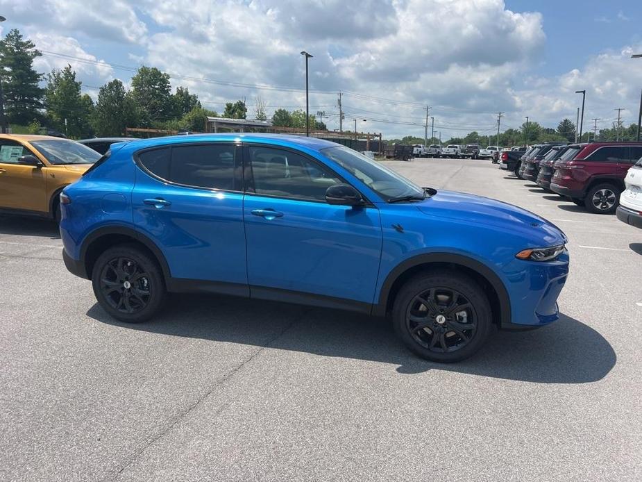 new 2024 Dodge Hornet car, priced at $30,181