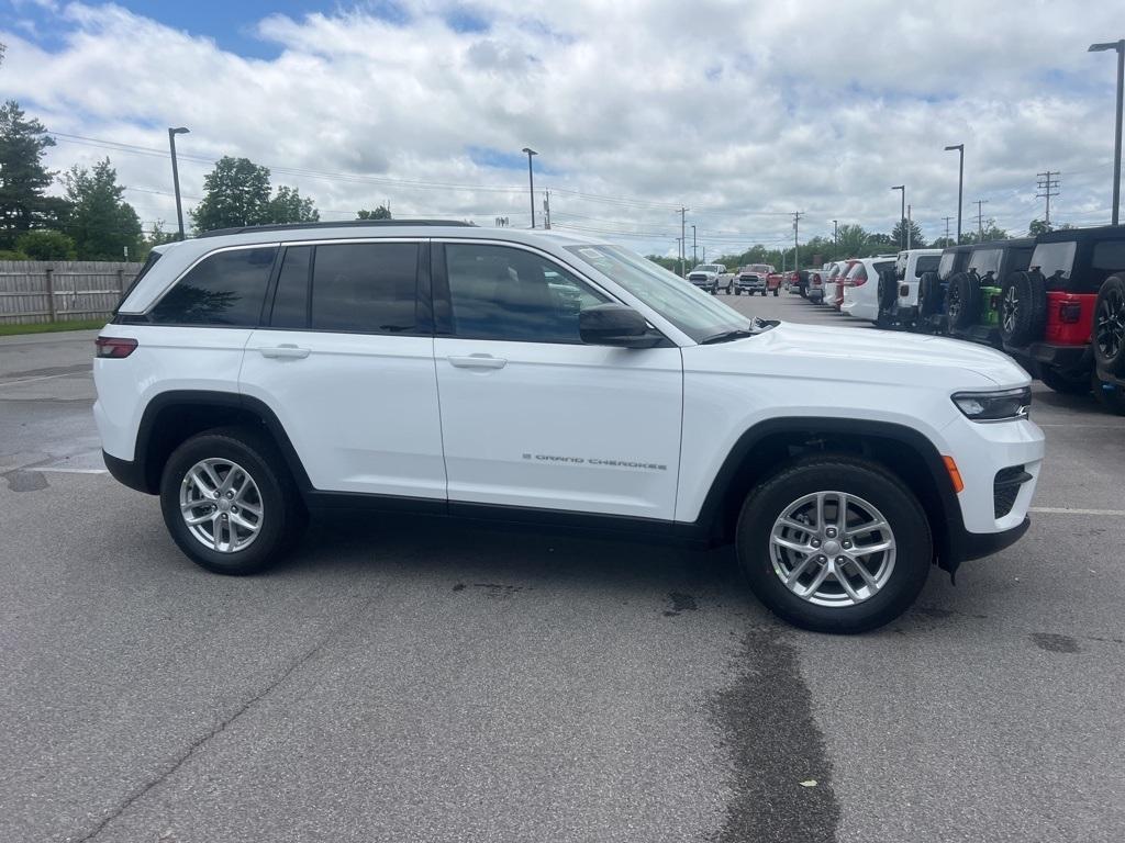 new 2025 Jeep Grand Cherokee car