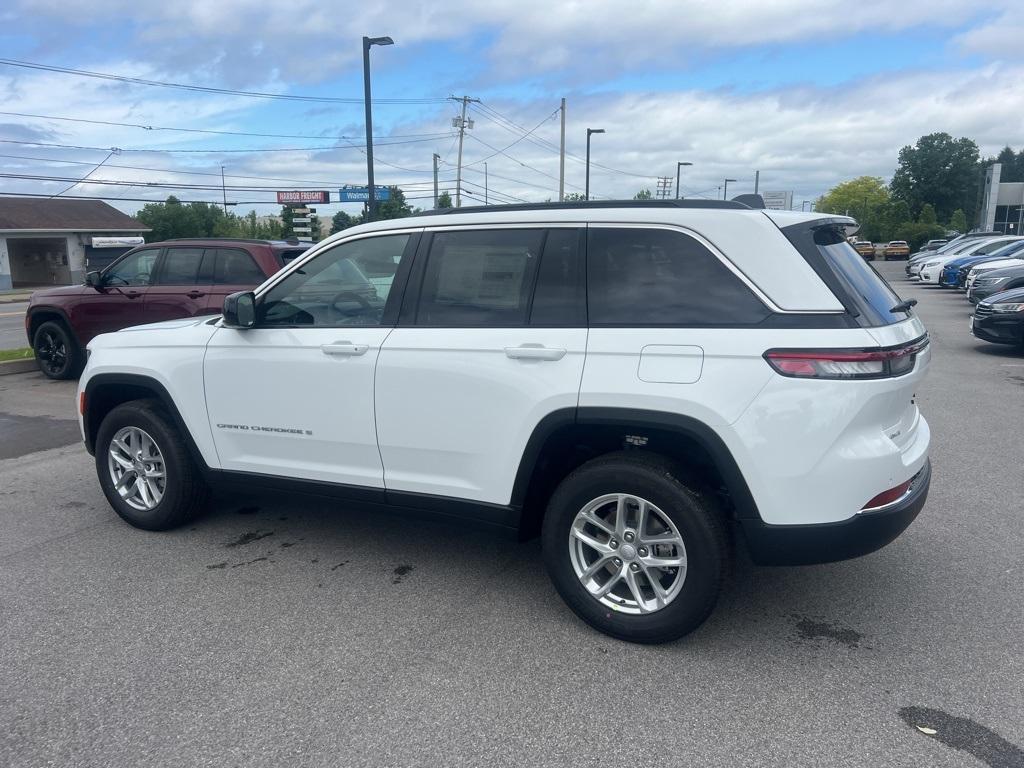 new 2025 Jeep Grand Cherokee car