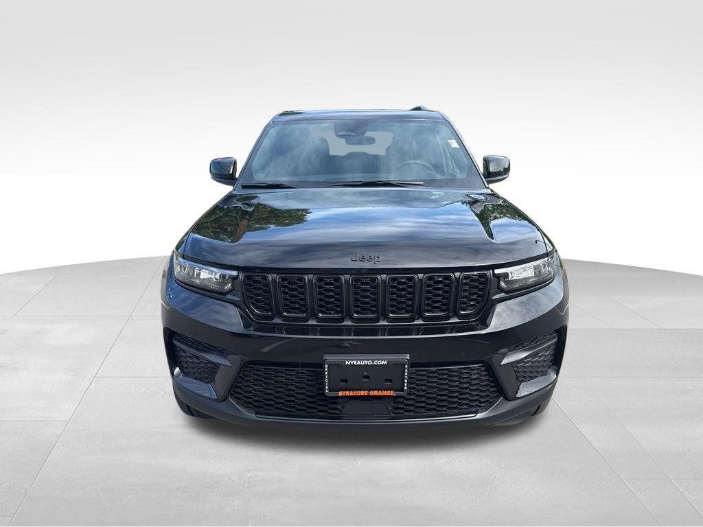 new 2025 Jeep Grand Cherokee car