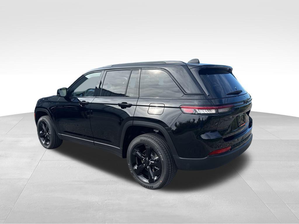 new 2025 Jeep Grand Cherokee car