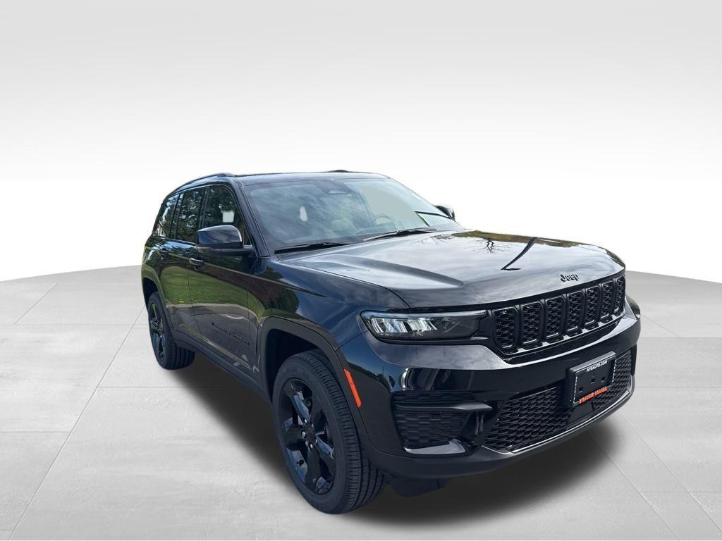 new 2025 Jeep Grand Cherokee car