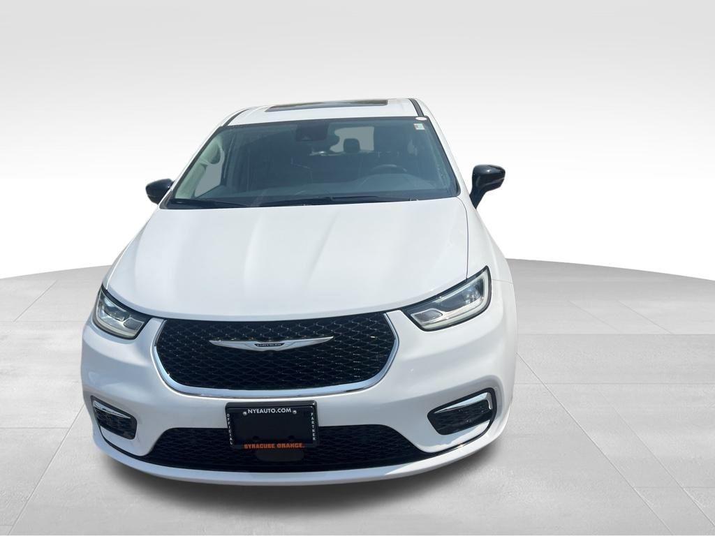 used 2024 Chrysler Pacifica car, priced at $43,500