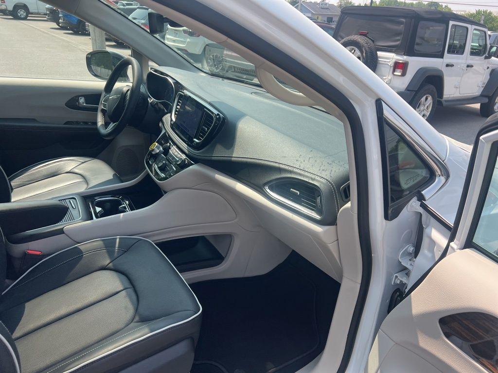 used 2024 Chrysler Pacifica car, priced at $43,500