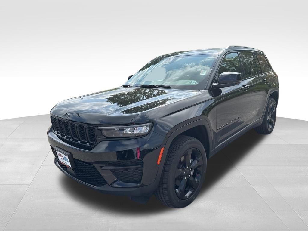 used 2022 Jeep Grand Cherokee car, priced at $29,750