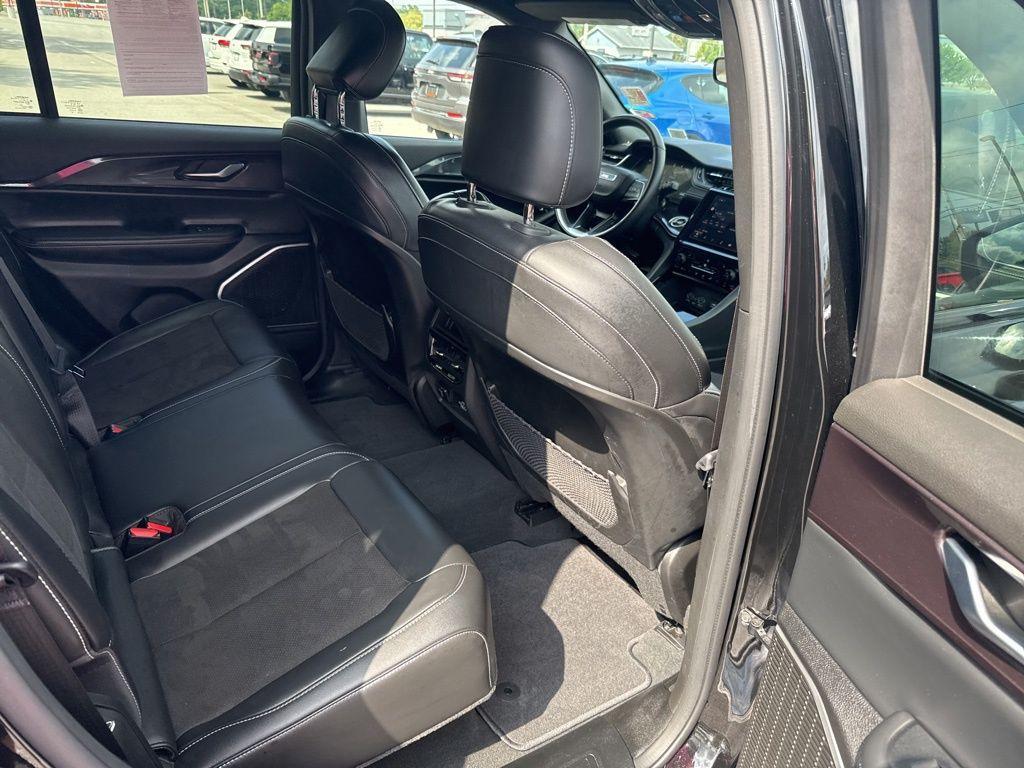 used 2022 Jeep Grand Cherokee car, priced at $29,750