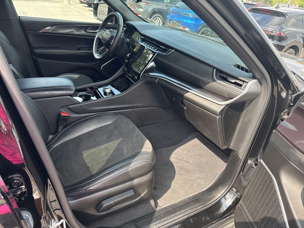 used 2022 Jeep Grand Cherokee car, priced at $29,750